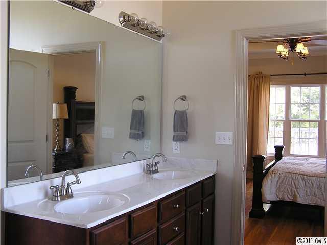 672 East Chappell Road Rock Hill, SC 29730 - Photo 8 of 16 Gallery Image 8