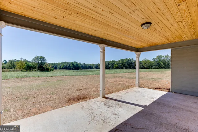 a view of a outdoor space