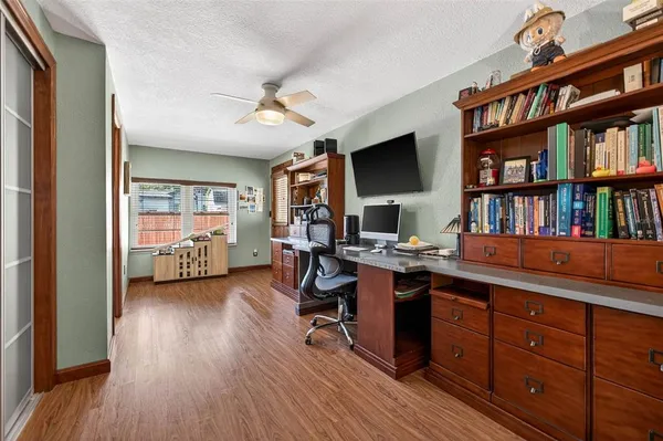 $950,000 | 1431 22nd Avenue North, St. Petersburg, FL 33704
