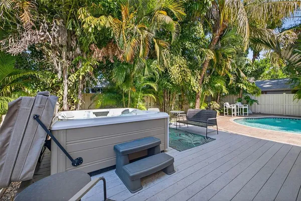 $950,000 | 1431 22nd Avenue North, St. Petersburg, FL 33704