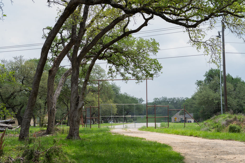 426 Mill Run New Braunfels, TX 78132 - Photo 20 of 40 a view of a park