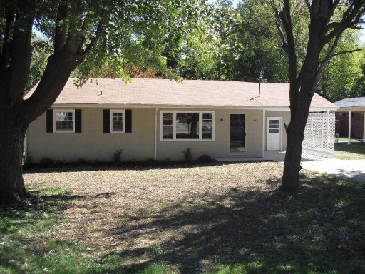 408 Delta Lane Clinton, TN 37716 - Photo 1 of 11 Primary Photo