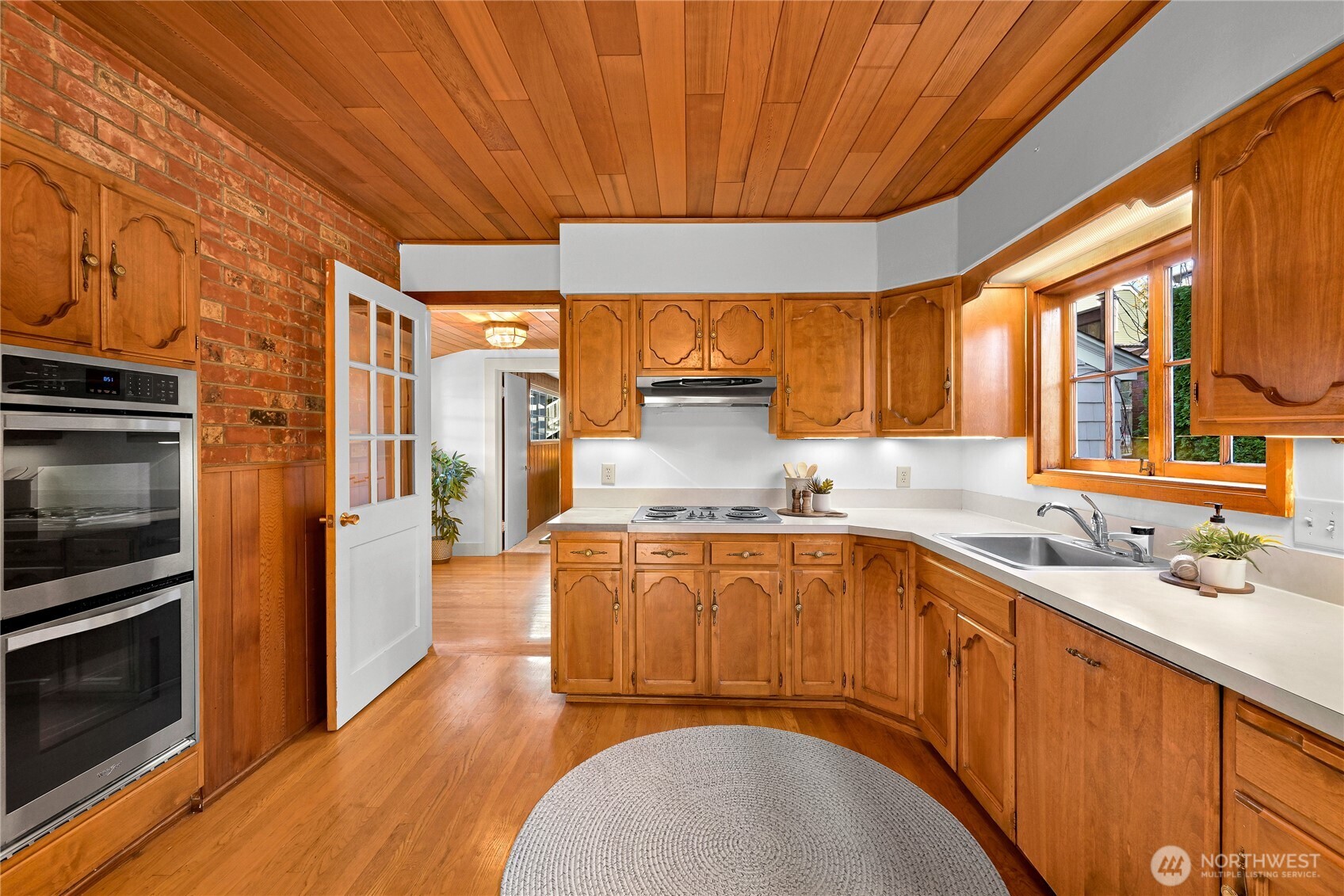 1029 16th Street Bellingham, WA 98225 - Photo 15 of 40