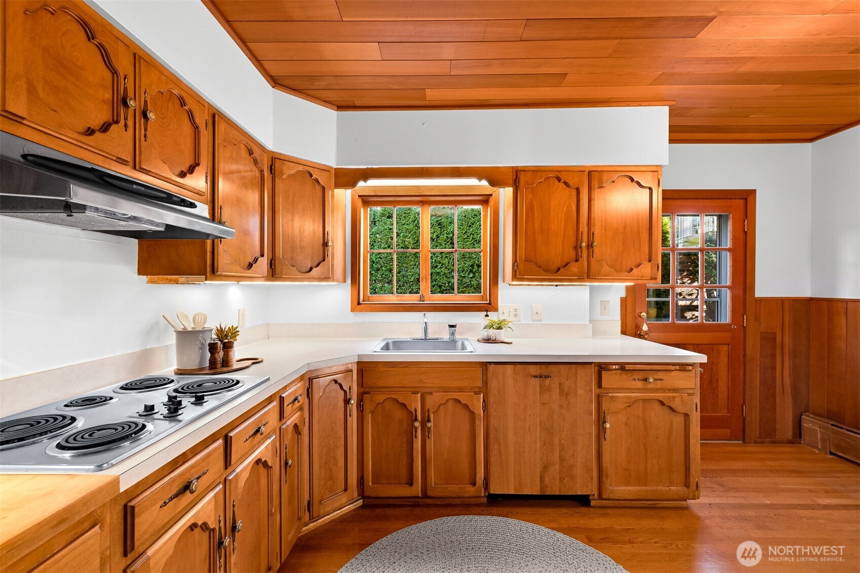 1029 16th Street Bellingham, WA 98225 - Photo 16 of 40