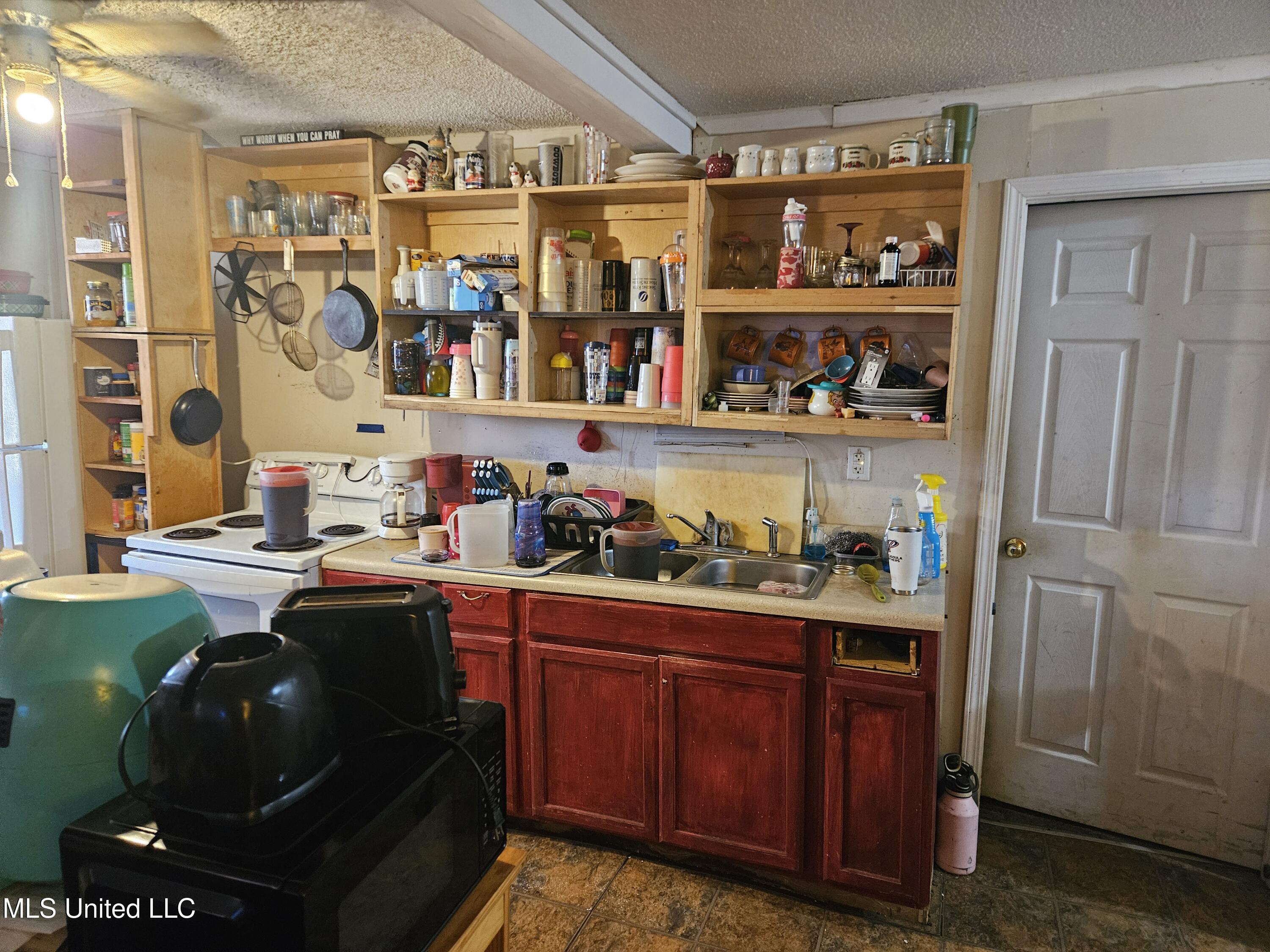 8800 Graham Road Moss Point, MS 39562 - Photo 26 of 38 20250311_165412