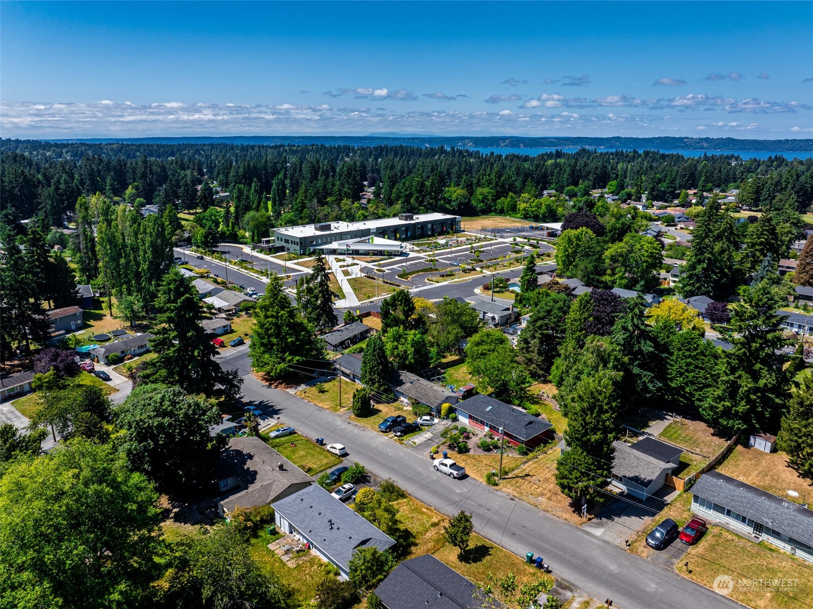 2426 Southwest 328th Street Federal Way, WA 98023 - Photo 36 of 39