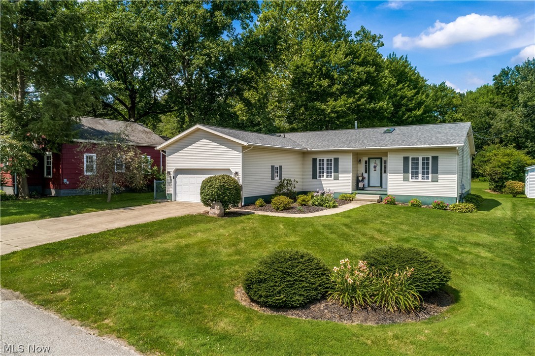 148 Taylor Road Barberton, OH 44203 - Photo 1 of 29 Gallery Image 1
