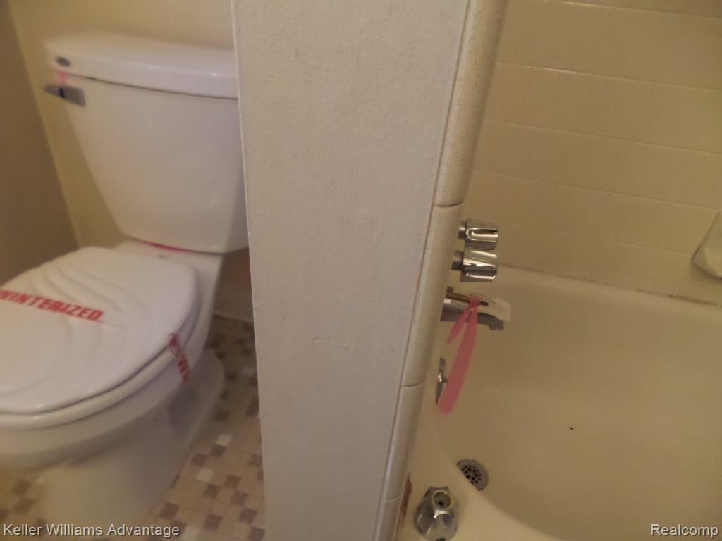 673 Buckingham Road Canton, MI 48188 - Photo 20 of 20
