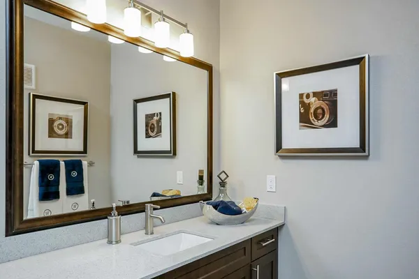 $1,416 | 2033 South Gessner Road, Unit 2331, Houston, TX 77063
