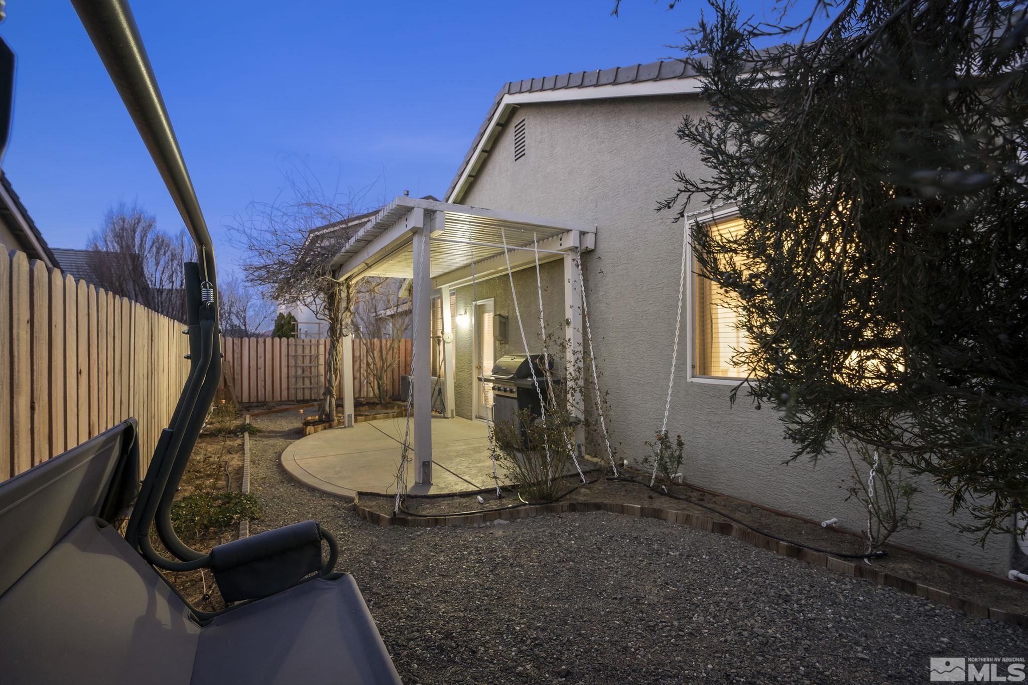 10417 Chadwell Drive Reno, NV 89521 - Photo 26 of 40