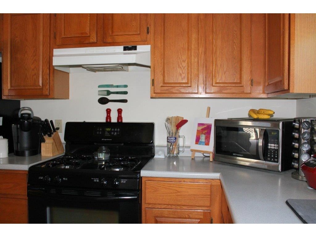 20 Gates Road, Unit 28 Marlborough, NH 03455 - Photo 4 of 14