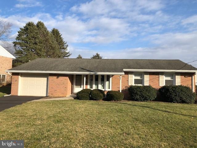 317 Balmer Road Lititz, PA 17543 - Photo 1 of 49