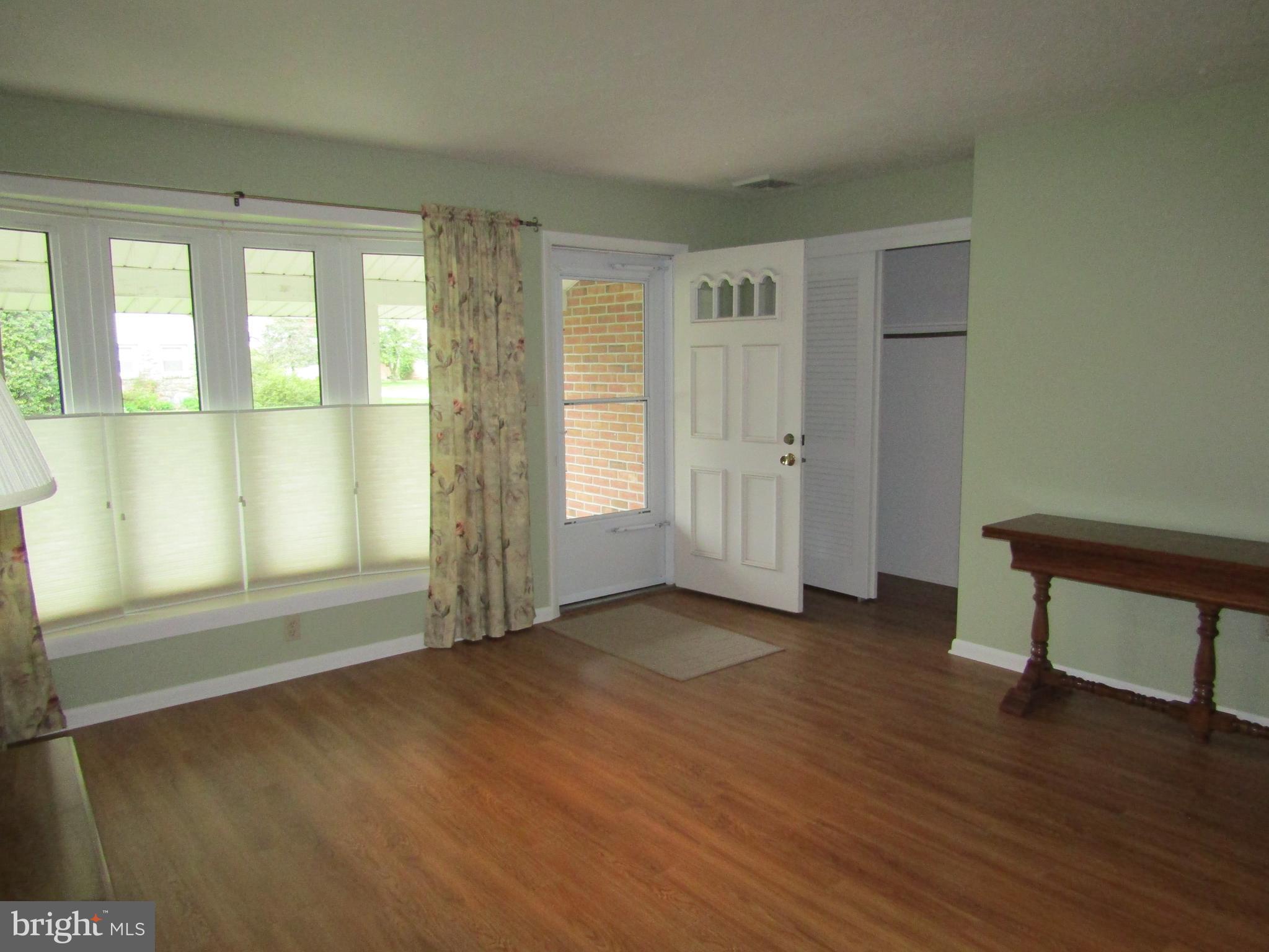 317 Balmer Road Lititz, PA 17543 - Photo 3 of 49