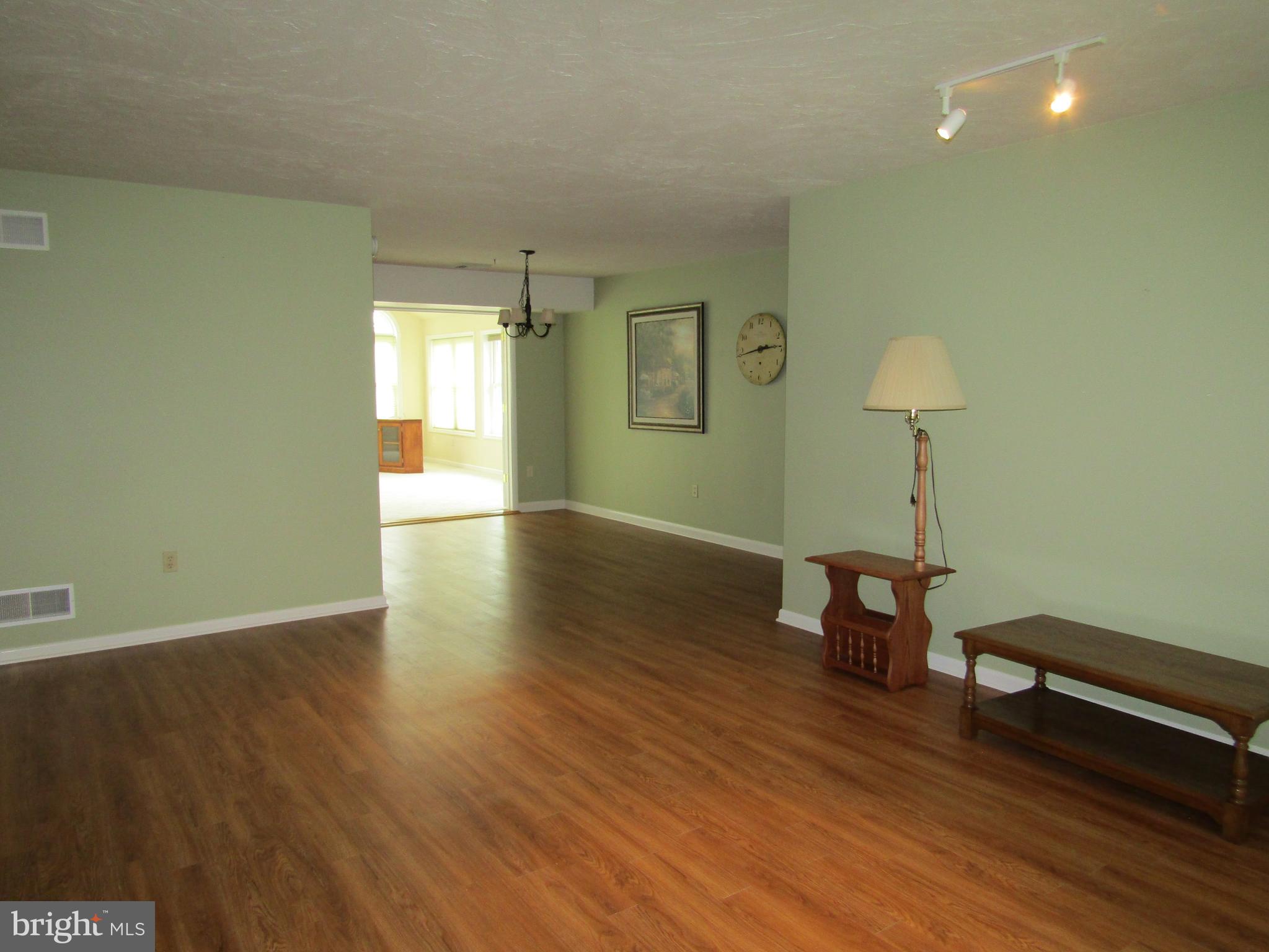 317 Balmer Road Lititz, PA 17543 - Photo 5 of 49