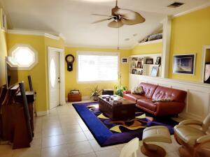 363 Church Road Tequesta, FL 33469 - Photo 3 of 21 Living/Family Area