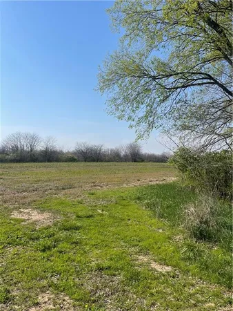 $1,800,000 | East 235th Street, Peculiar, MO 64078