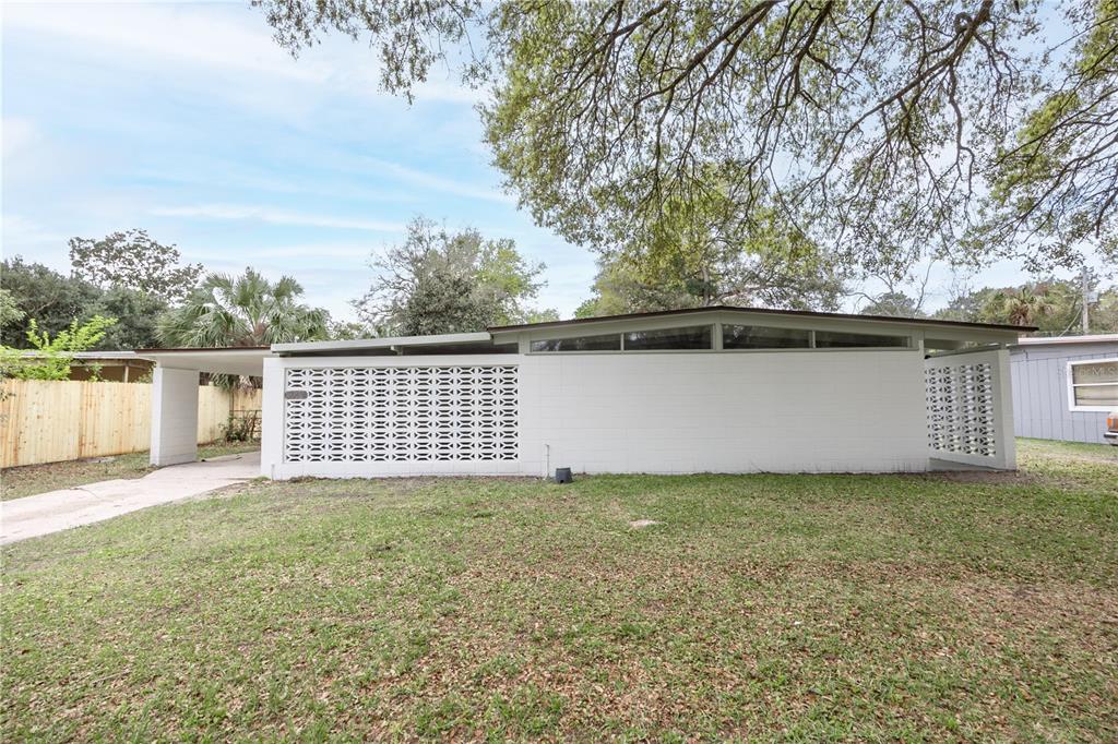 3004 Northeast 12th Street Gainesville, FL 32609 - Photo 3 of 29