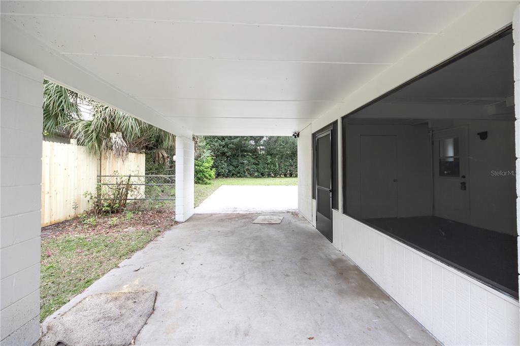 3004 Northeast 12th Street Gainesville, FL 32609 - Photo 7 of 29