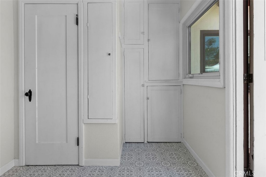 3569 Bandini Avenue Riverside, CA 92506 - Photo 37 of 51 a view of small space