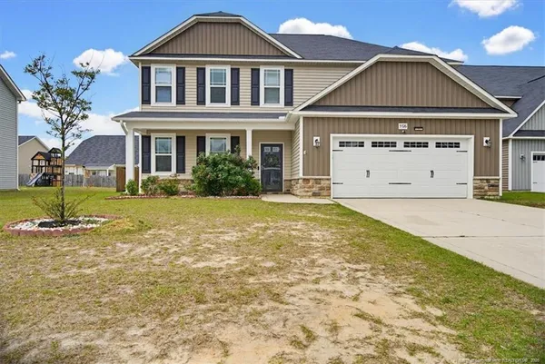 $339,500 | 5726 Pondhaven Drive, Fayetteville, NC 28314