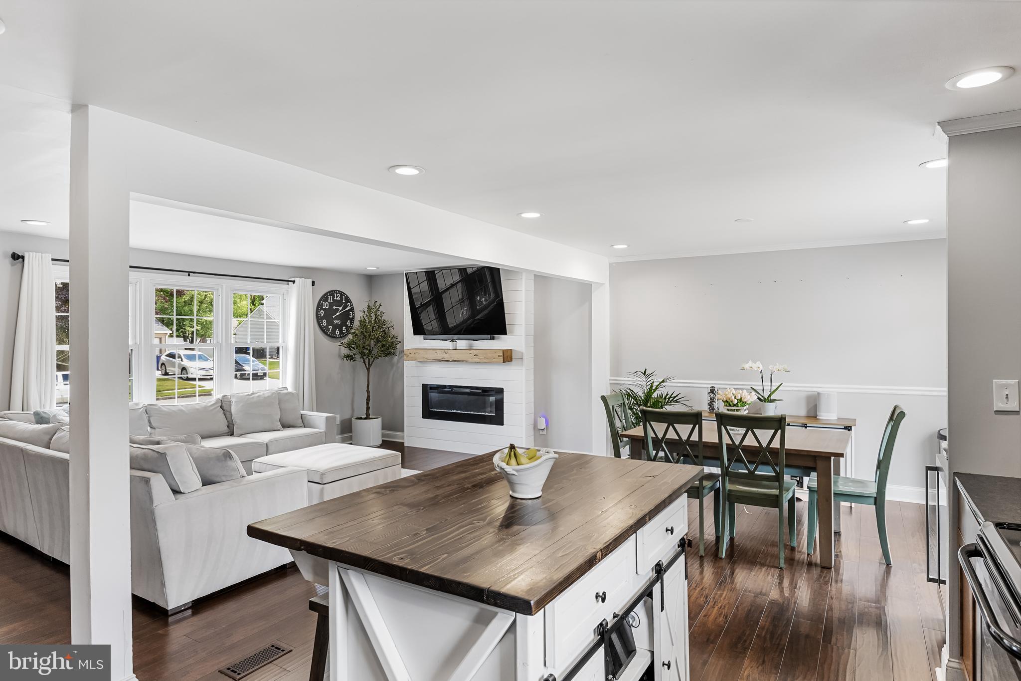 217 Sharrow Vale Road Delran, NJ 08075 - Photo 11 of 30