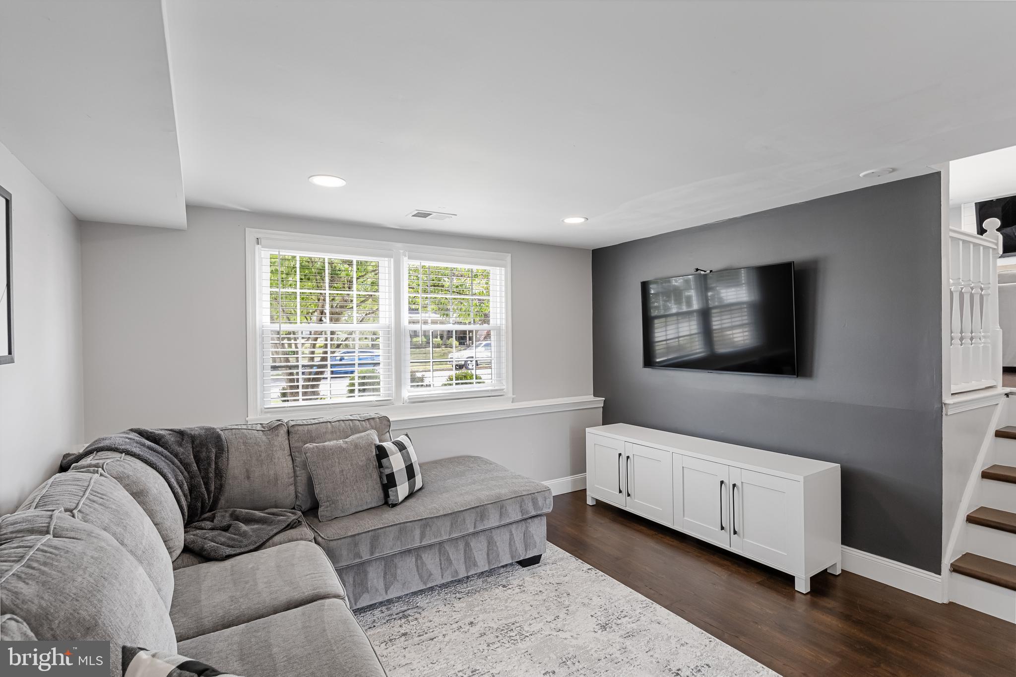 217 Sharrow Vale Road Delran, NJ 08075 - Photo 13 of 30