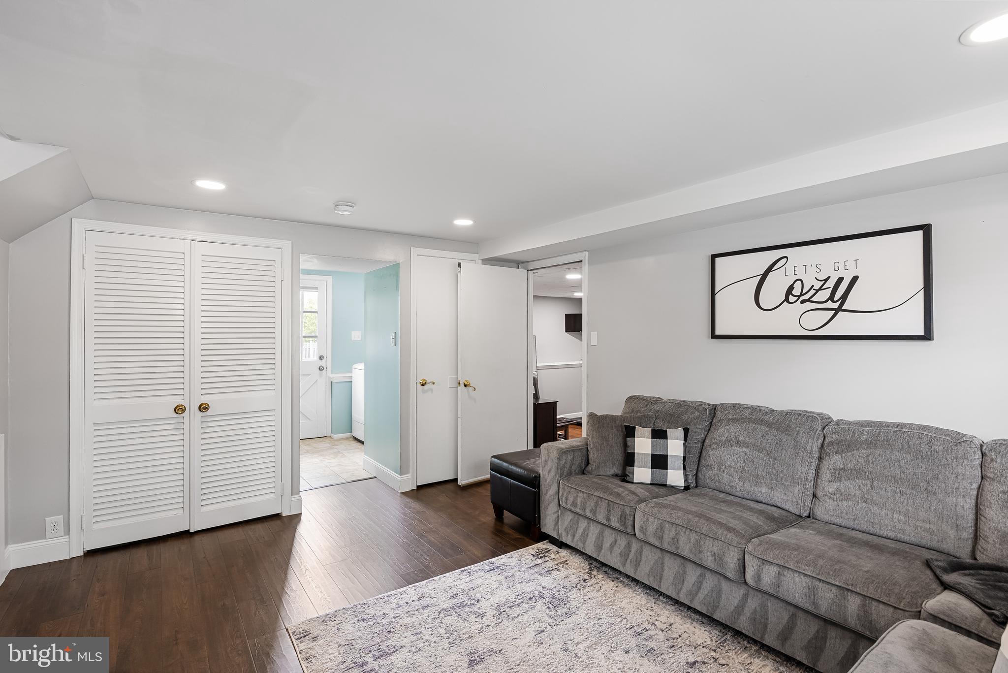 217 Sharrow Vale Road Delran, NJ 08075 - Photo 14 of 30