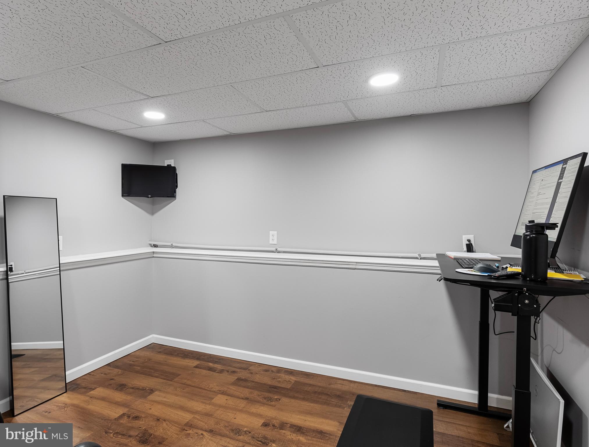 217 Sharrow Vale Road Delran, NJ 08075 - Photo 15 of 30