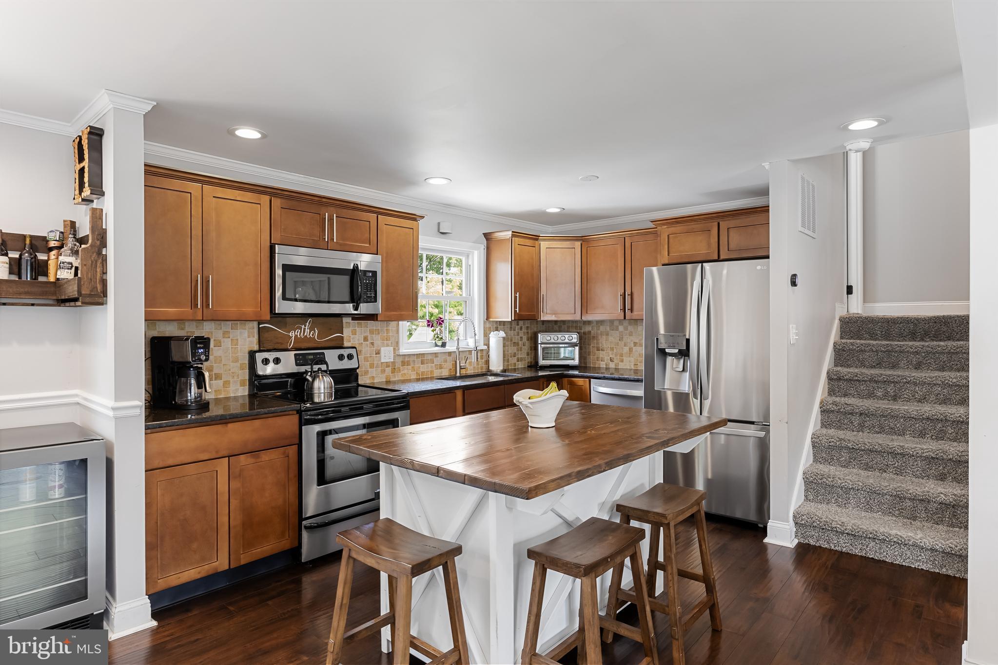 217 Sharrow Vale Road Delran, NJ 08075 - Photo 8 of 30