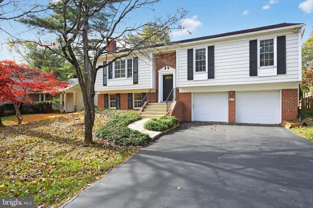 $900,000 | 411 Hurley Avenue, Rockville, MD 20850