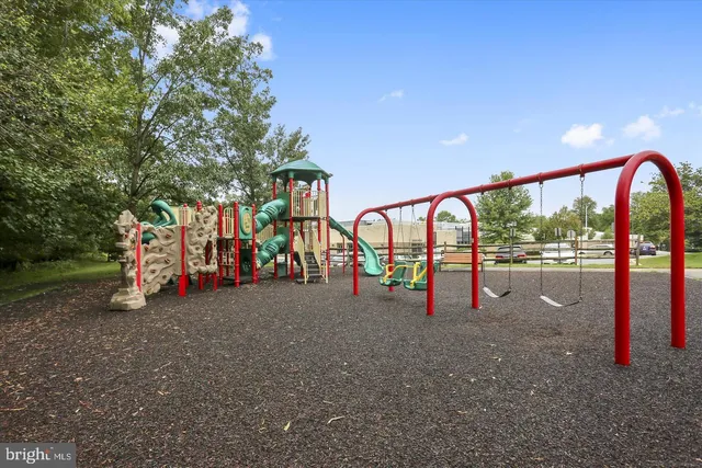 $900,000 | 411 Hurley Avenue, Rockville, MD 20850