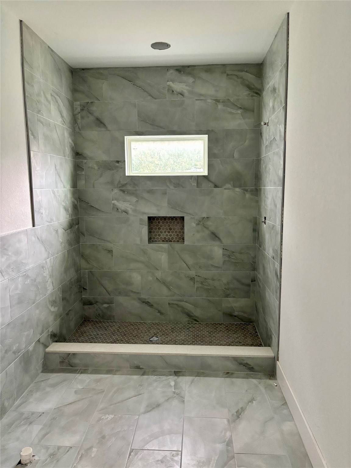 4436 Aledo Street Houston, TX 77051 - Photo 13 of 16 a bathroom with a shower