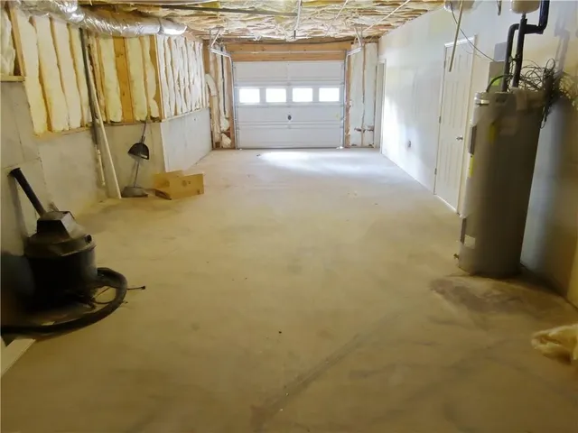 a view of a storage & utility room