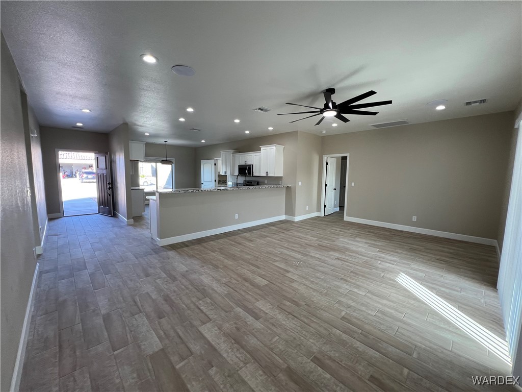 2250 East Robby Fort Mohave, AZ 86426 - Photo 9 of 39 Living Room