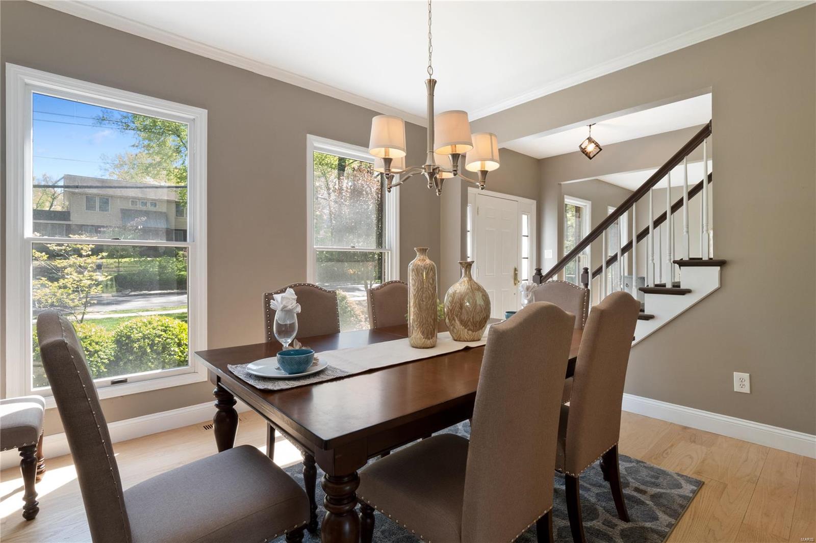 443 East Jackson Road Webster Groves, MO 63119 - Photo 13 of 36 Gallery Image 13