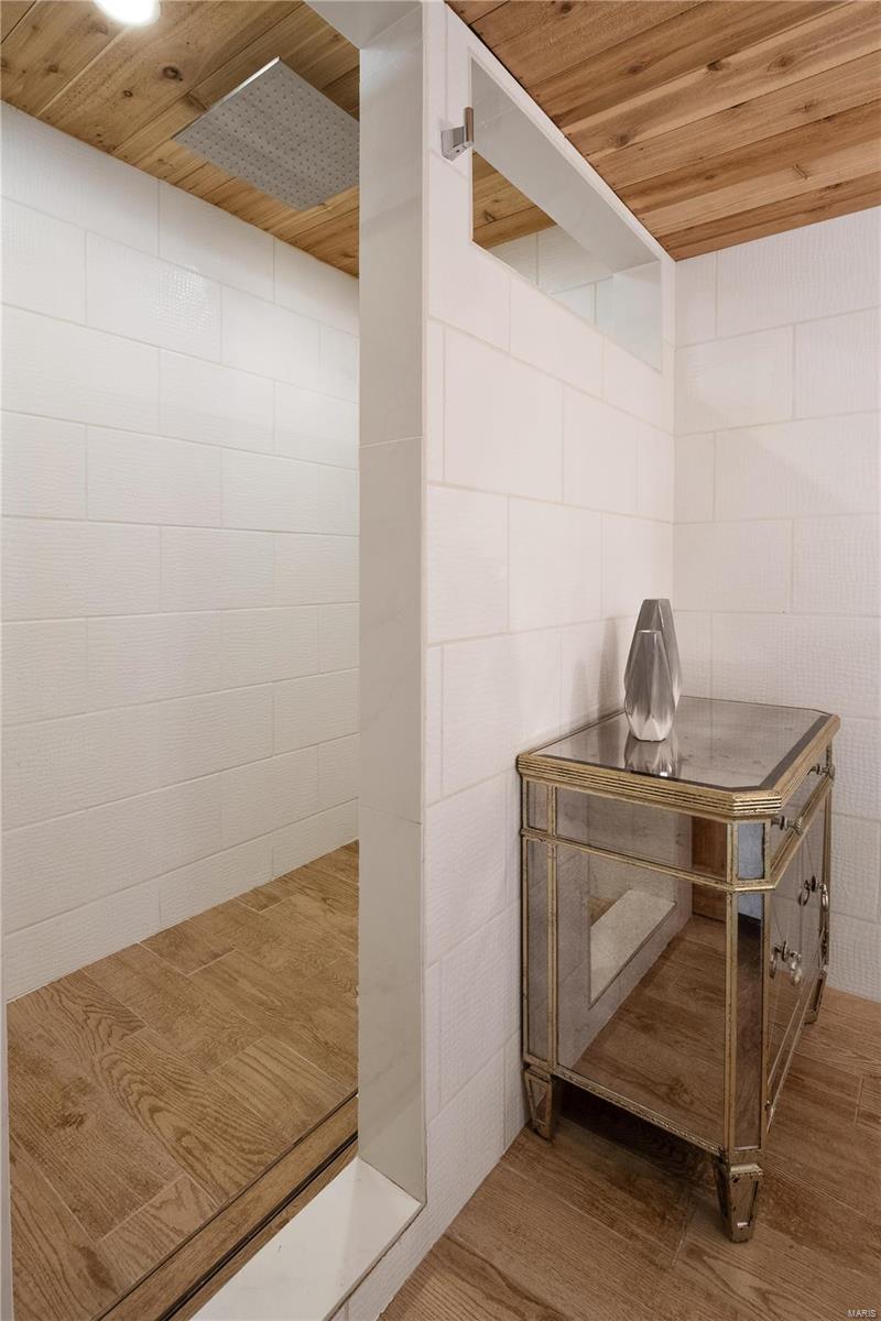 443 East Jackson Road Webster Groves, MO 63119 - Photo 28 of 36 Gallery Image 28