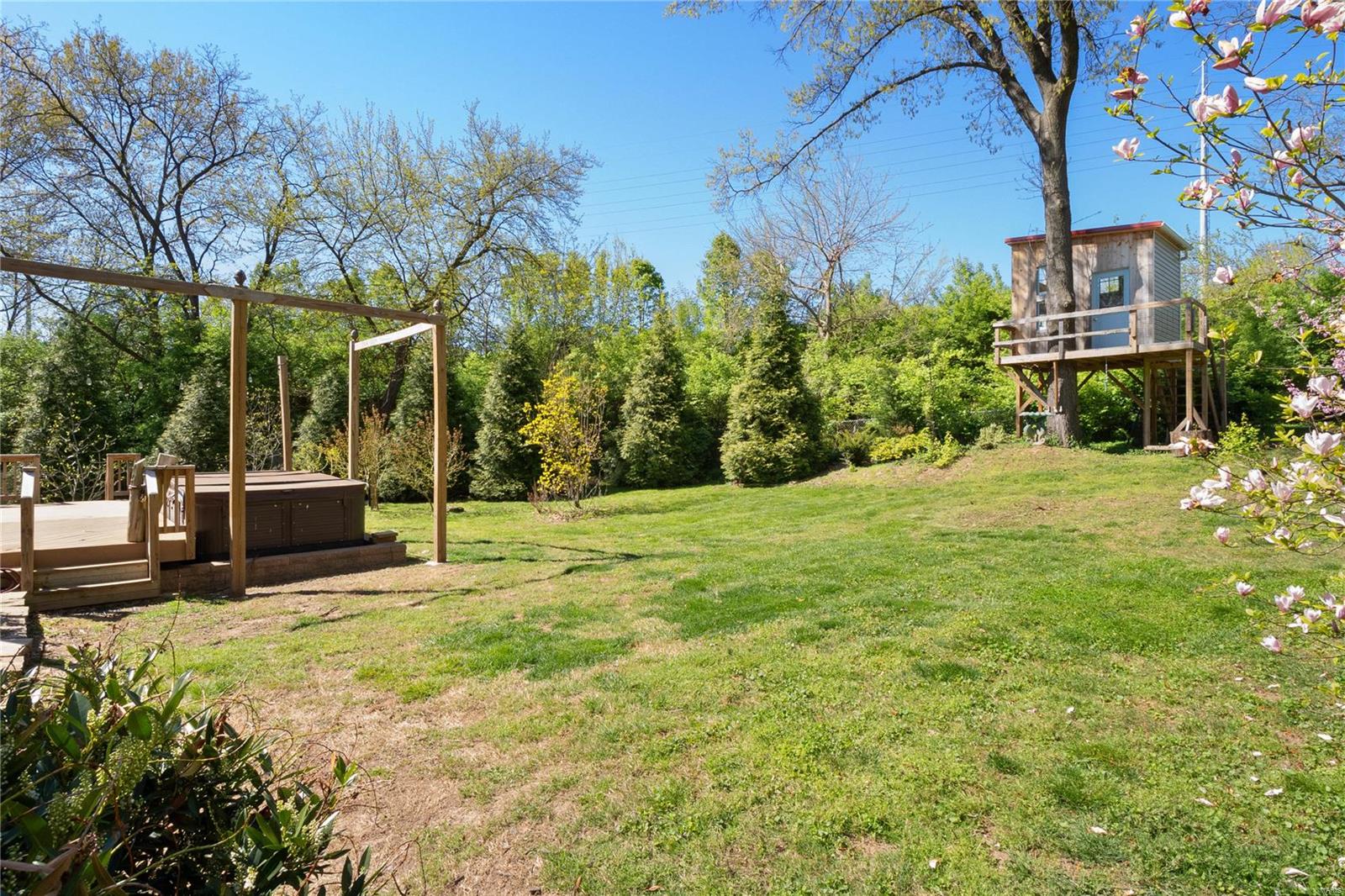 443 East Jackson Road Webster Groves, MO 63119 - Photo 33 of 36 Gallery Image 33