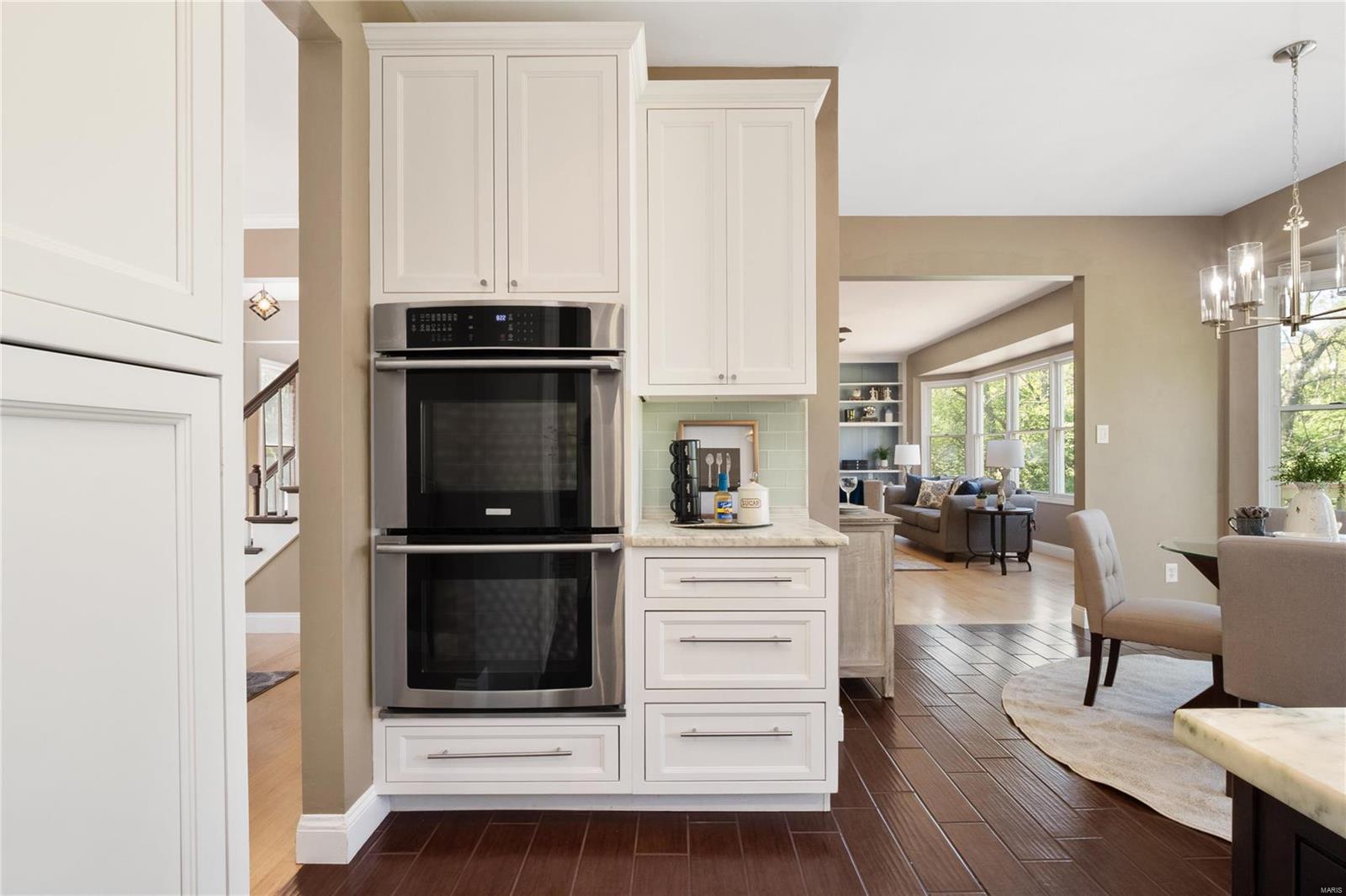 443 East Jackson Road Webster Groves, MO 63119 - Photo 9 of 36 Gallery Image 9