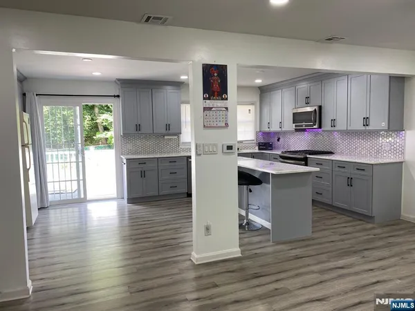 $4,500 | 120 Maitland Avenue, Paramus, NJ 07652
