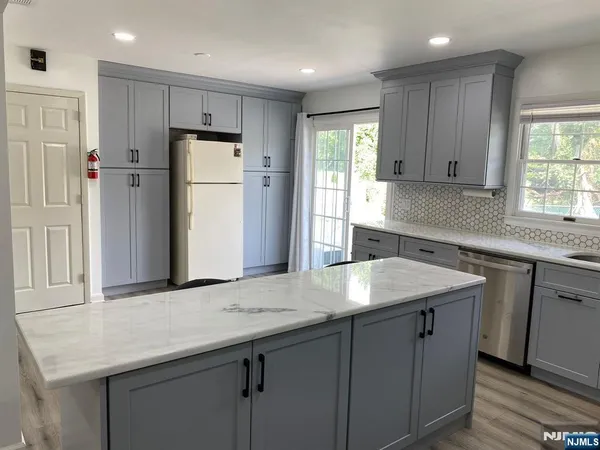 $4,500 | 120 Maitland Avenue, Paramus, NJ 07652