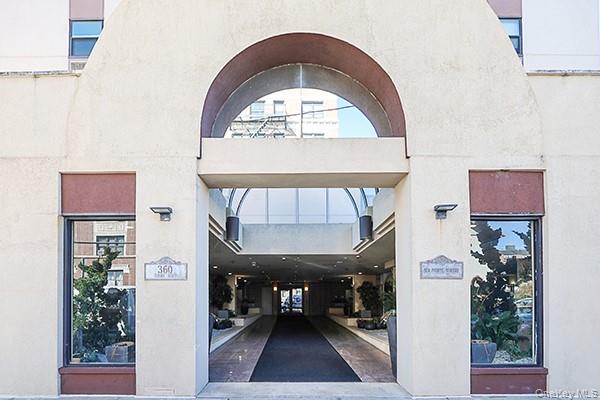 360 Shore Road, Unit 6L & 6M Long Beach, NY 11561 - Photo 2 of 33