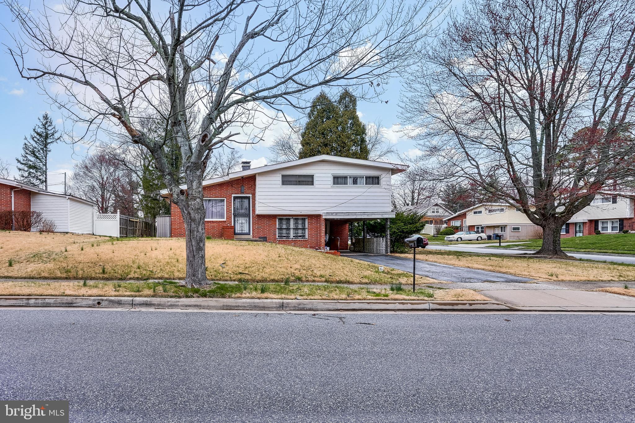 4126 Ronis Road Baltimore, MD 21208 - Photo 2 of 31 WELCOME HOME!