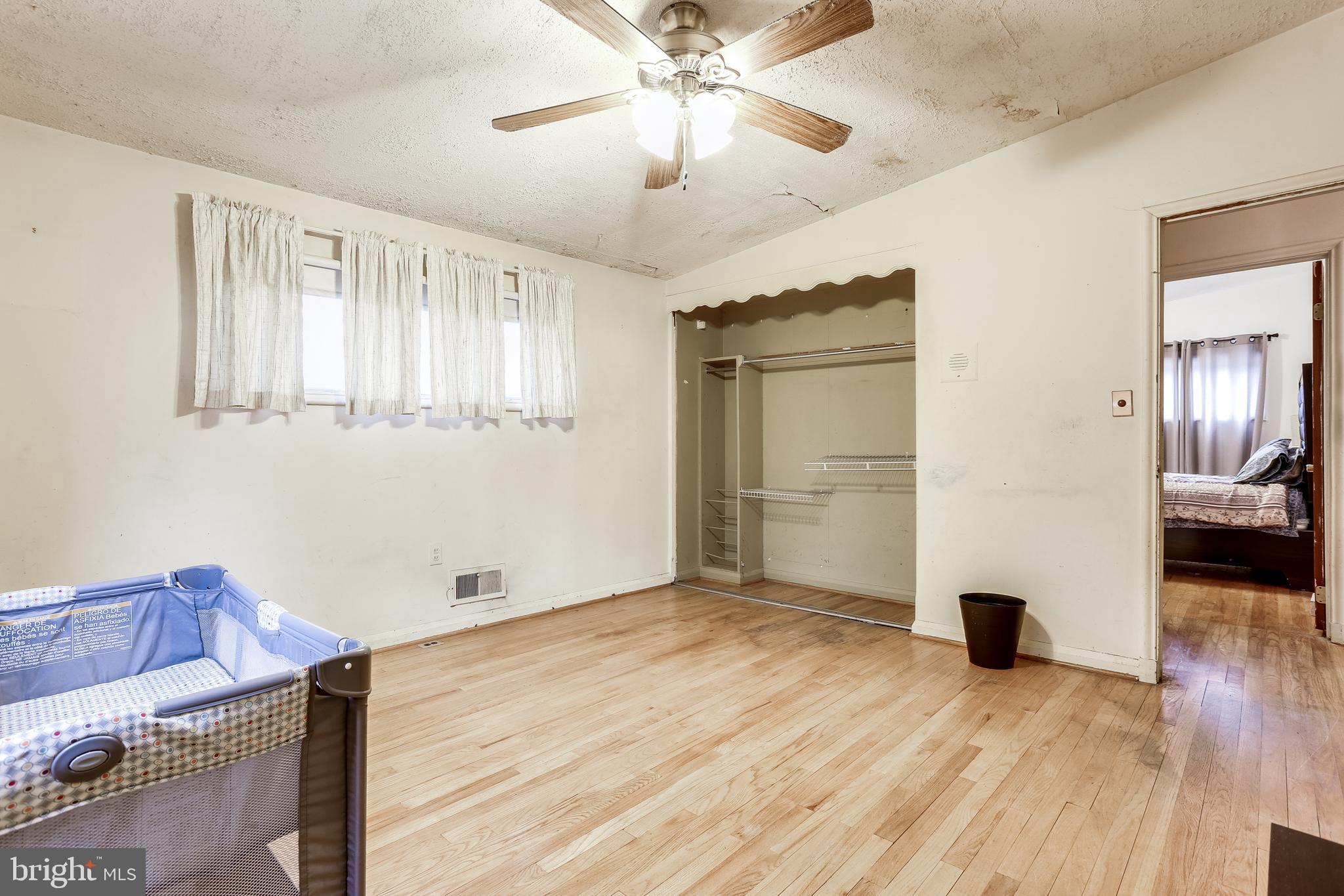 4126 Ronis Road Baltimore, MD 21208 - Photo 18 of 31 BEDROOM 3