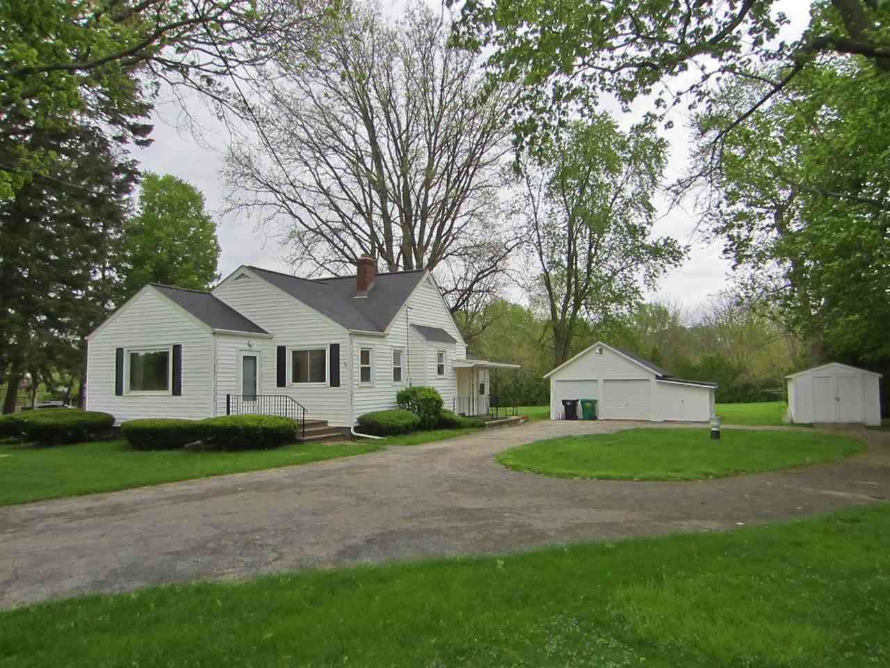 62678 Miami Road South Bend, IN 46614 - Photo 5 of 32 Gallery Image 5