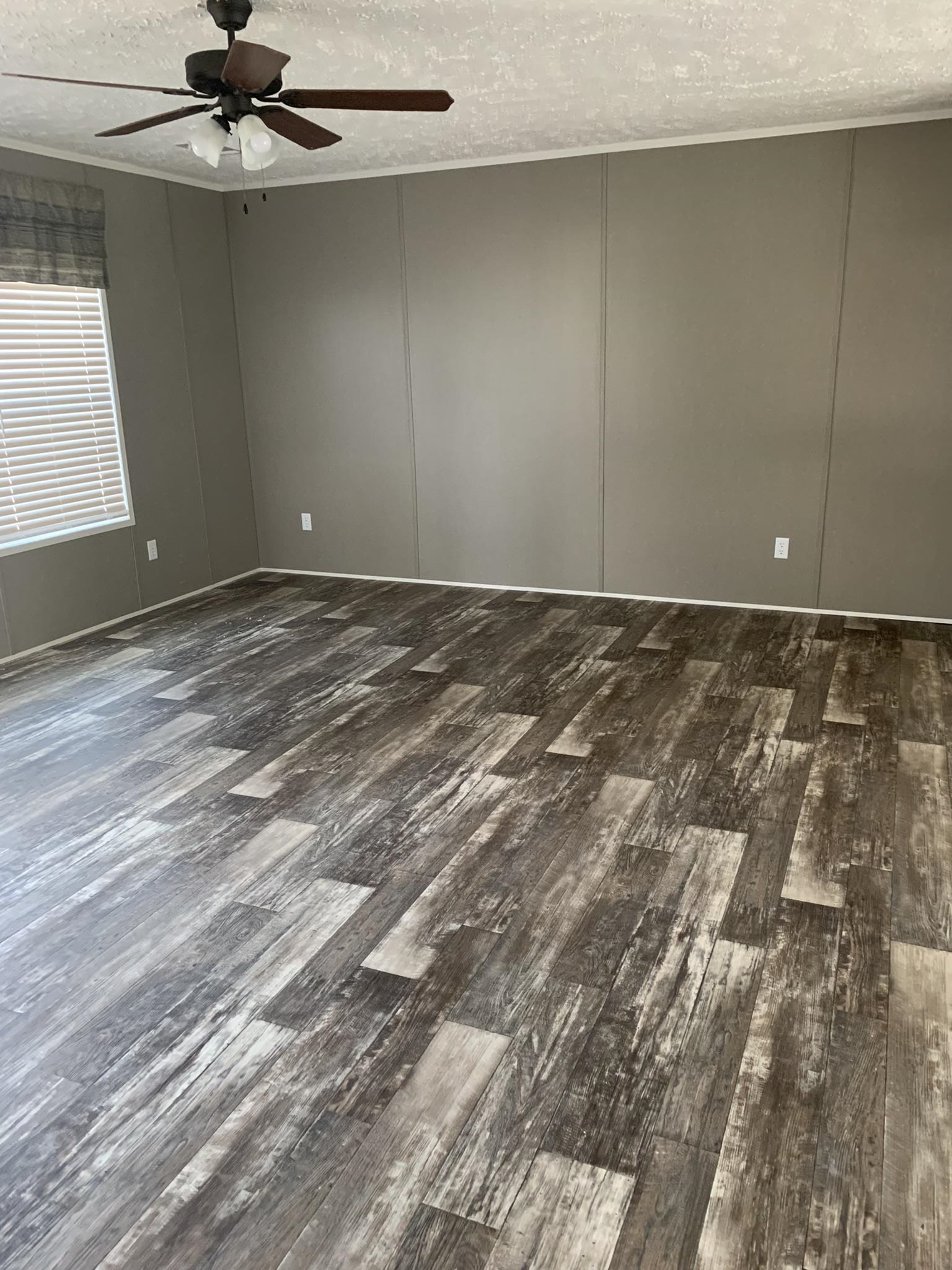 12969 4th Street Lillian, AL 36549 - Photo 7 of 16 Living Room