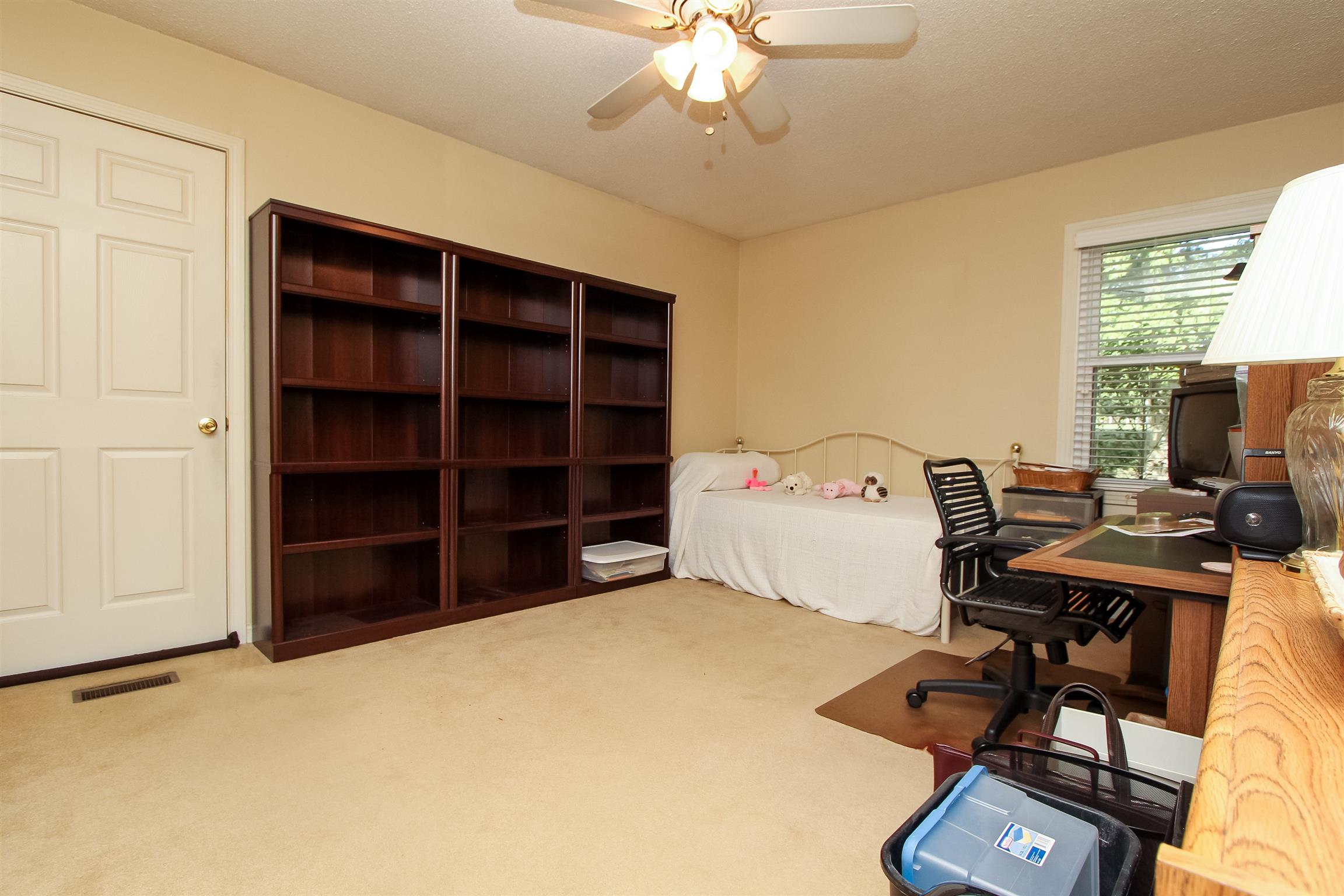 1389 Compton Road Murfreesboro, TN 37130 - Photo 15 of 29 3rd Bedroom-Main House