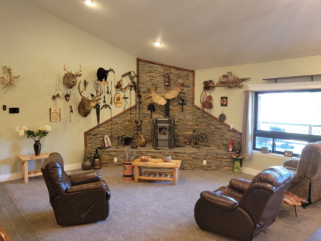 191 Clear Creek Road Cascade, ID 83611 - Photo 57 of 57 Open floor plan
