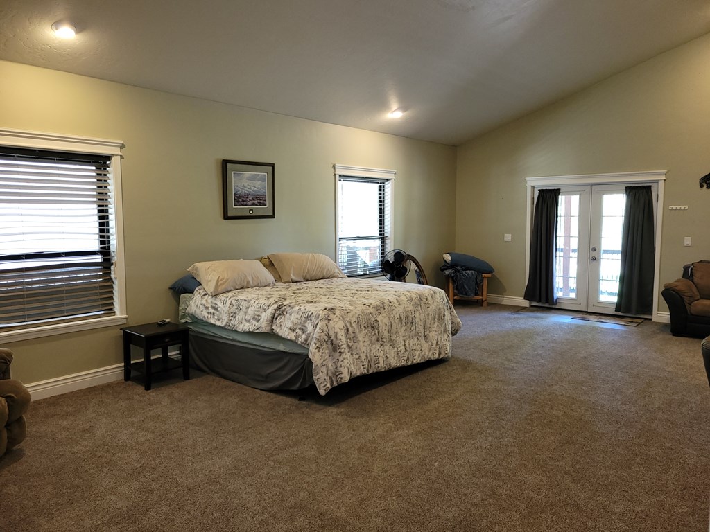 191 Clear Creek Road Cascade, ID 83611 - Photo 21 of 57 Nook