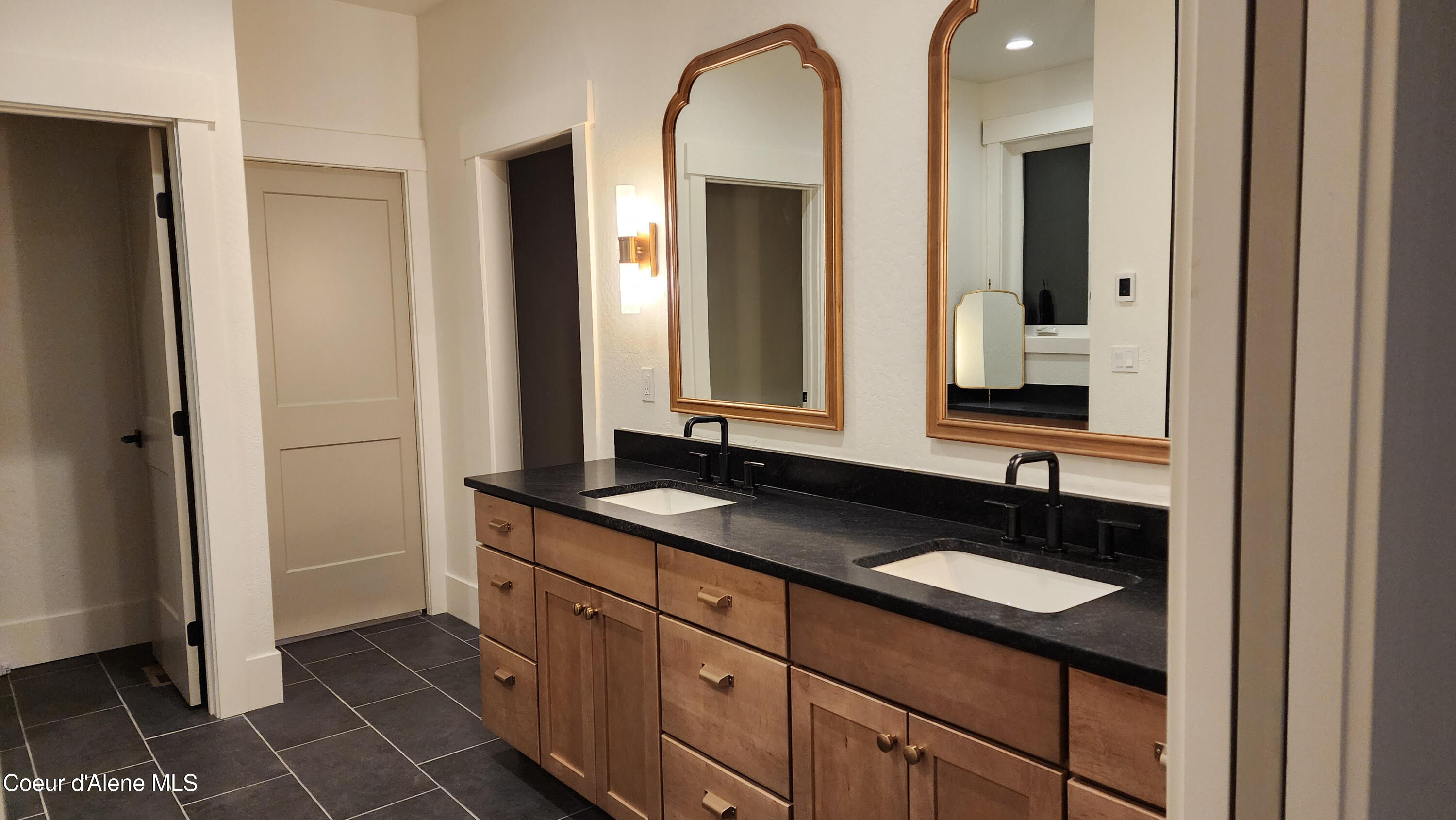 L1 Gathering Place North Rathdrum, ID 83858 - Photo 11 of 33 Bathroom