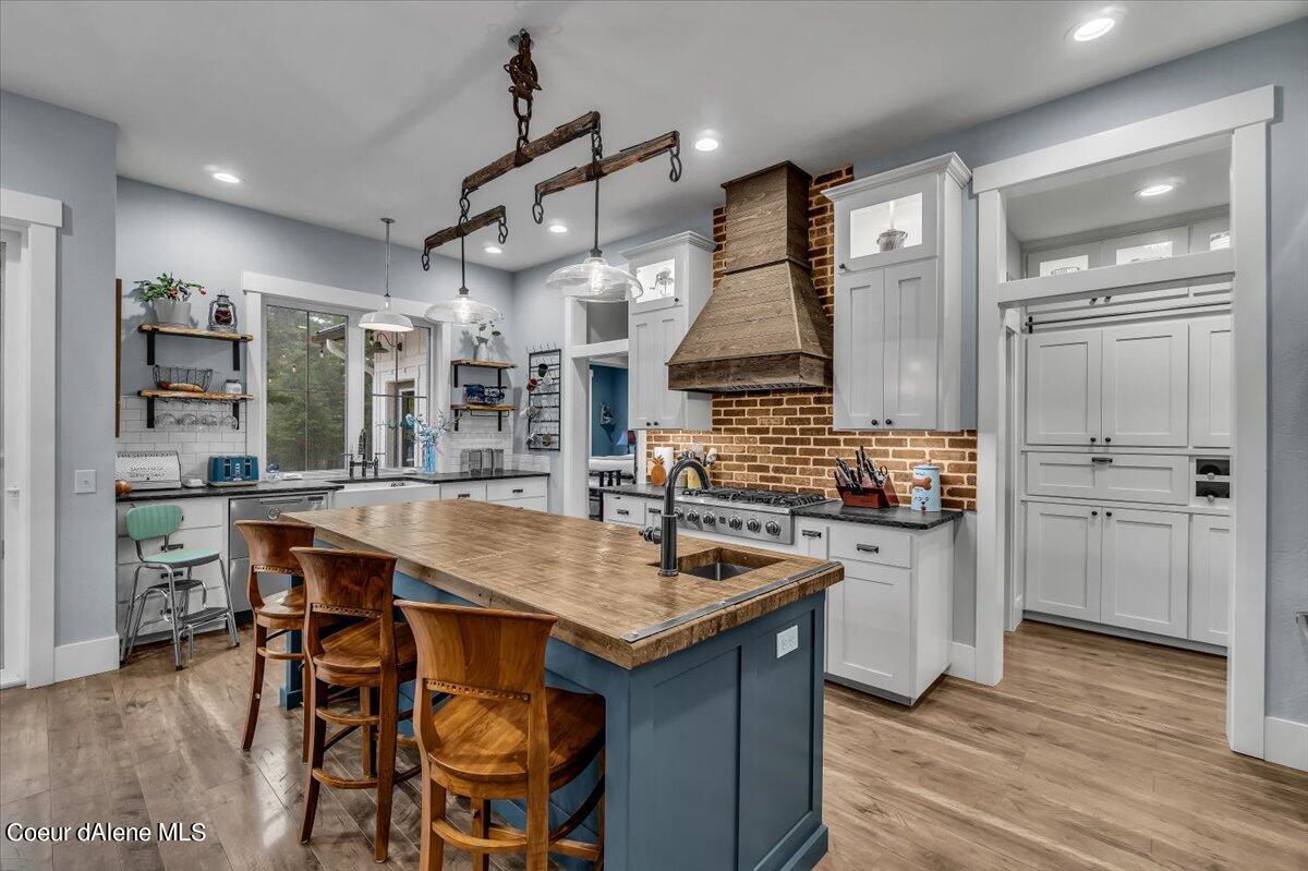 L1 Gathering Place North Rathdrum, ID 83858 - Photo 23 of 33 12-11Kitchen